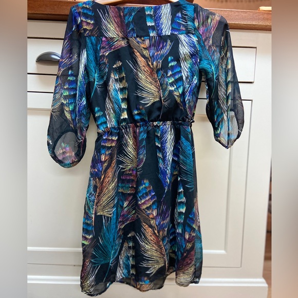 Dynamite xs black dress with feather print - Picture 2 of 4